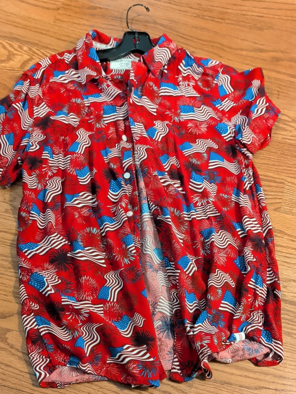 Free Planet Red Flag & Fireworks Short-Sleeve Button-Up Shirt